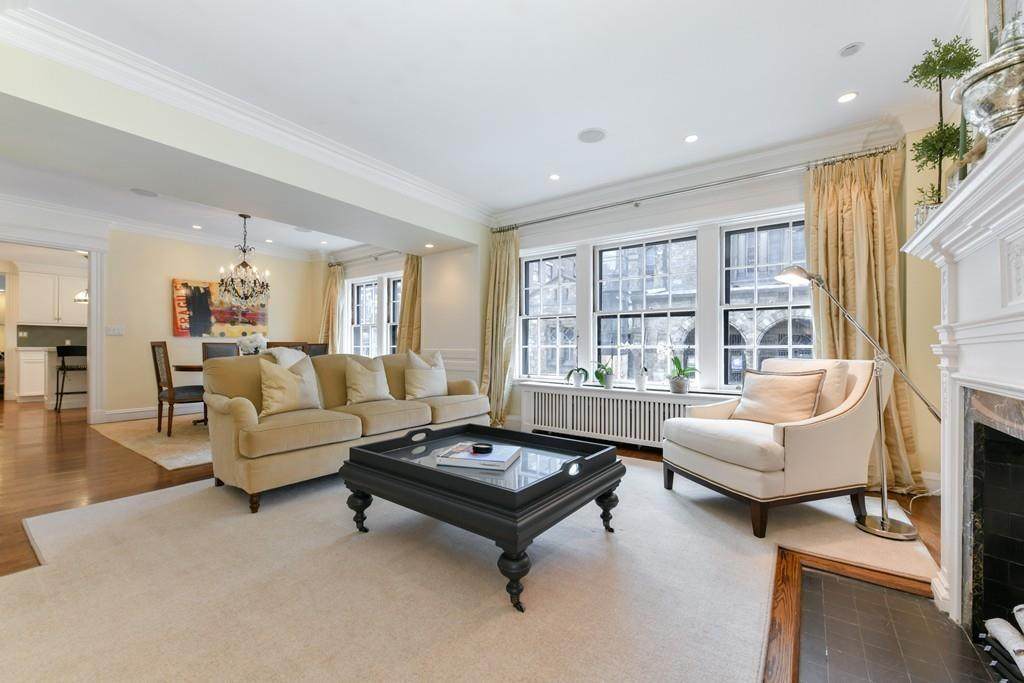 90 Commonwealth Avenue - Photo 1