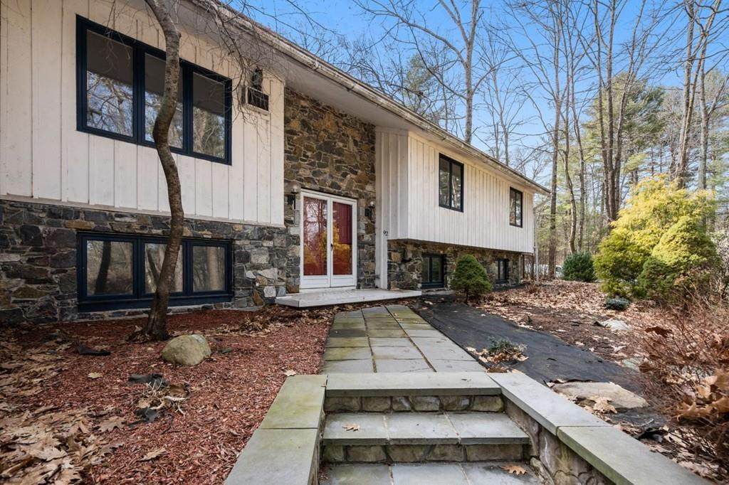 92 Brook St - Photo 1