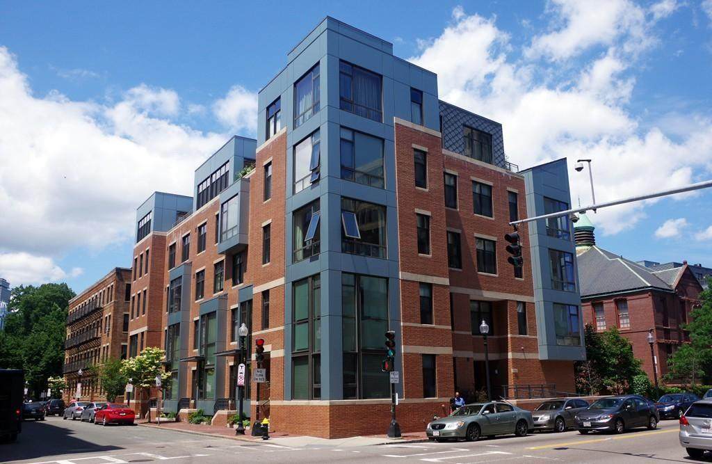 735 Harrison - Photo 1