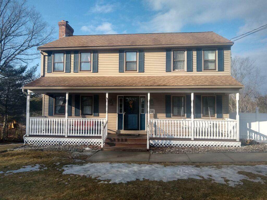 115 Lincoln Ave - Photo 1
