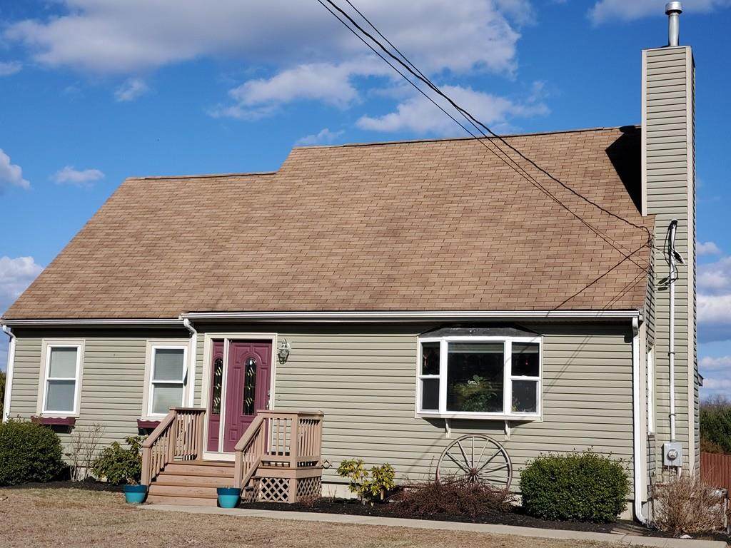 215 Scadding St. - Photo 1