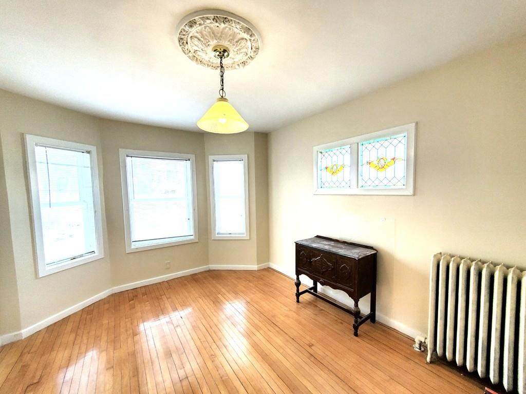 19 Park View St - Photo 1