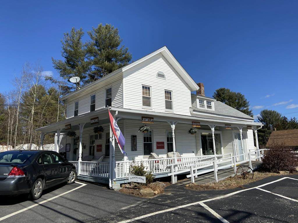 531 Summer St - Photo 1
