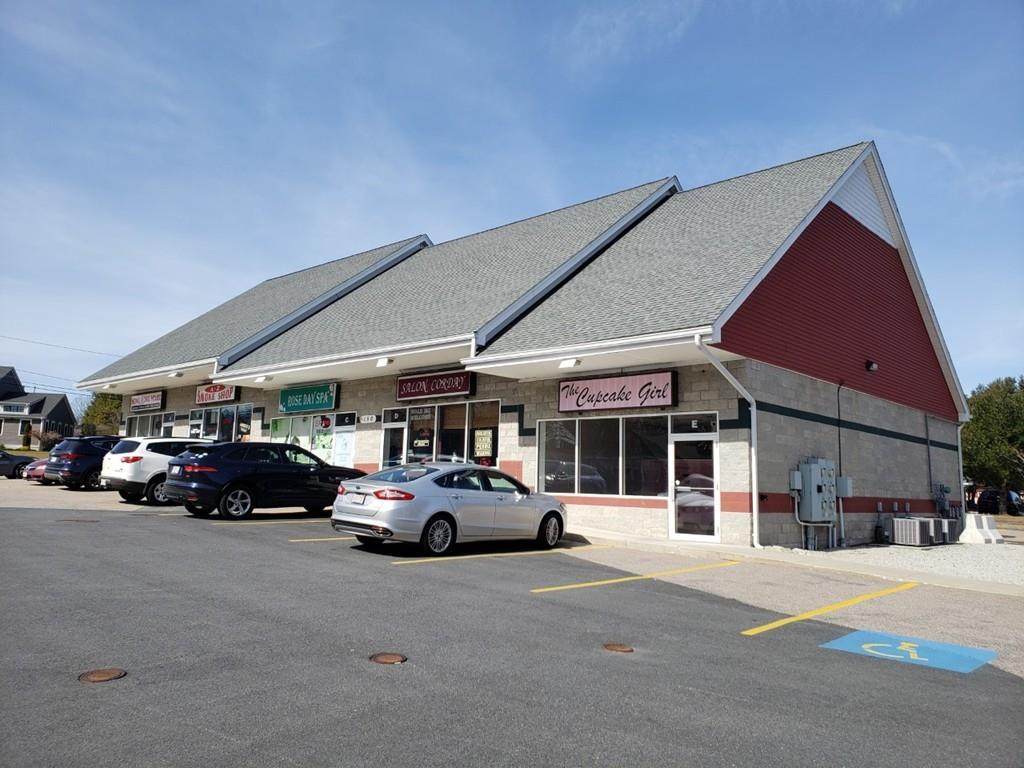 150 Hartford Ave - Photo 1