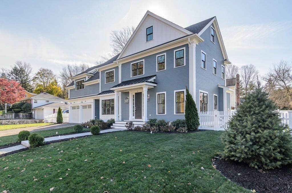 3 Peck Ave - Photo 1