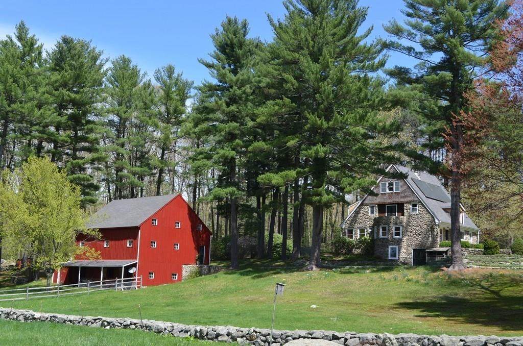 126 W Bare Hill Rd - Photo 1
