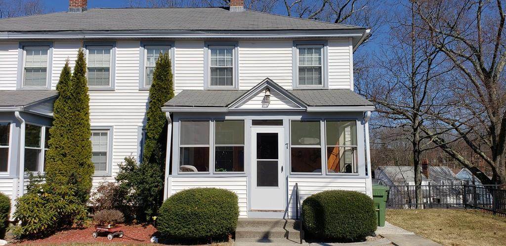 7 Summit St - Photo 1