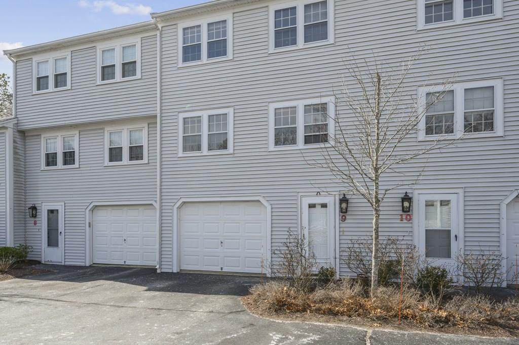 110 W Main St - Photo 1