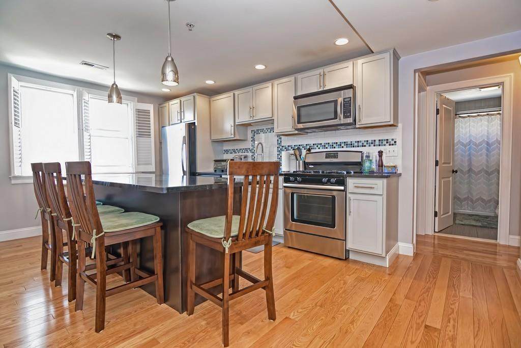 60 Perkins Street - Photo 1
