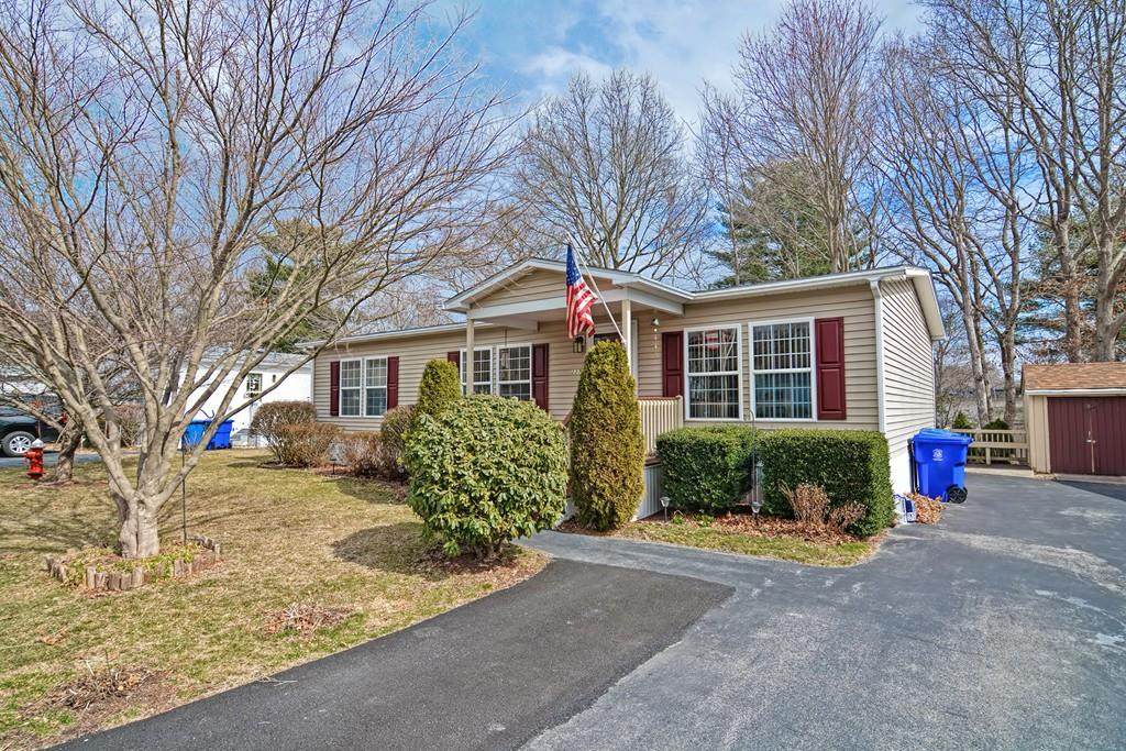 227 White Oak Terrace - Photo 1
