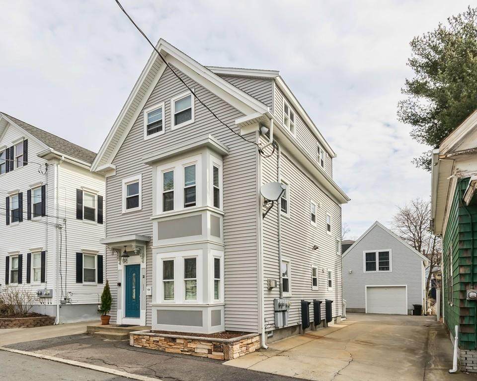 33 Hazel Street - Photo 1