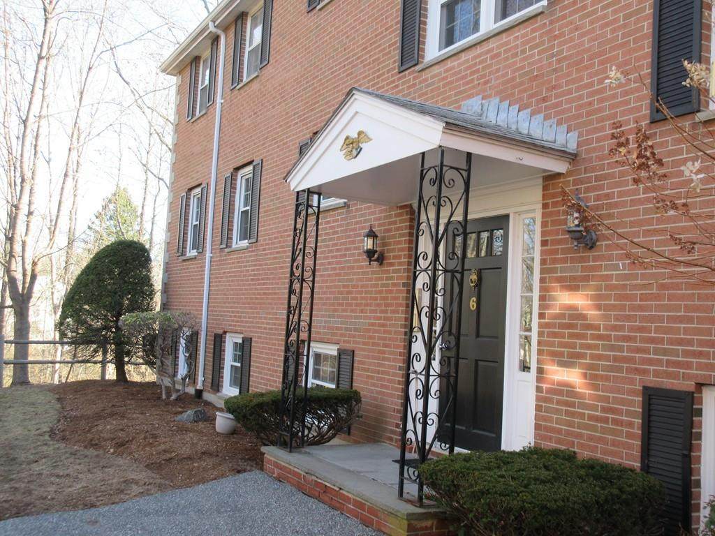 57 Sylvan St - Photo 1