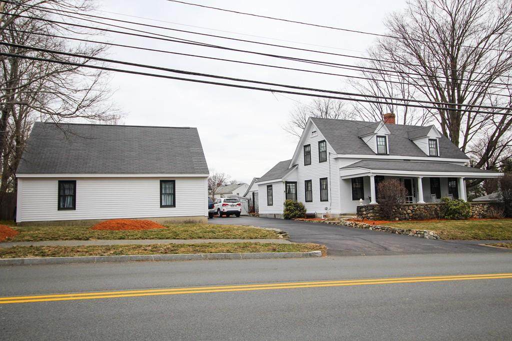 391 William St - Photo 1