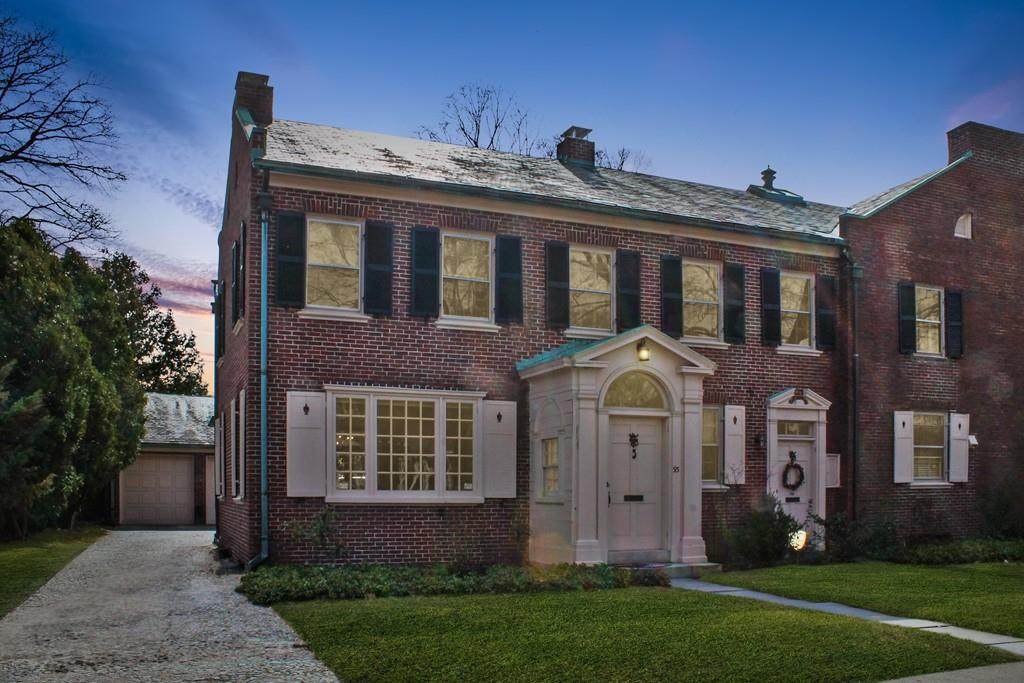 93 William St - Photo 1