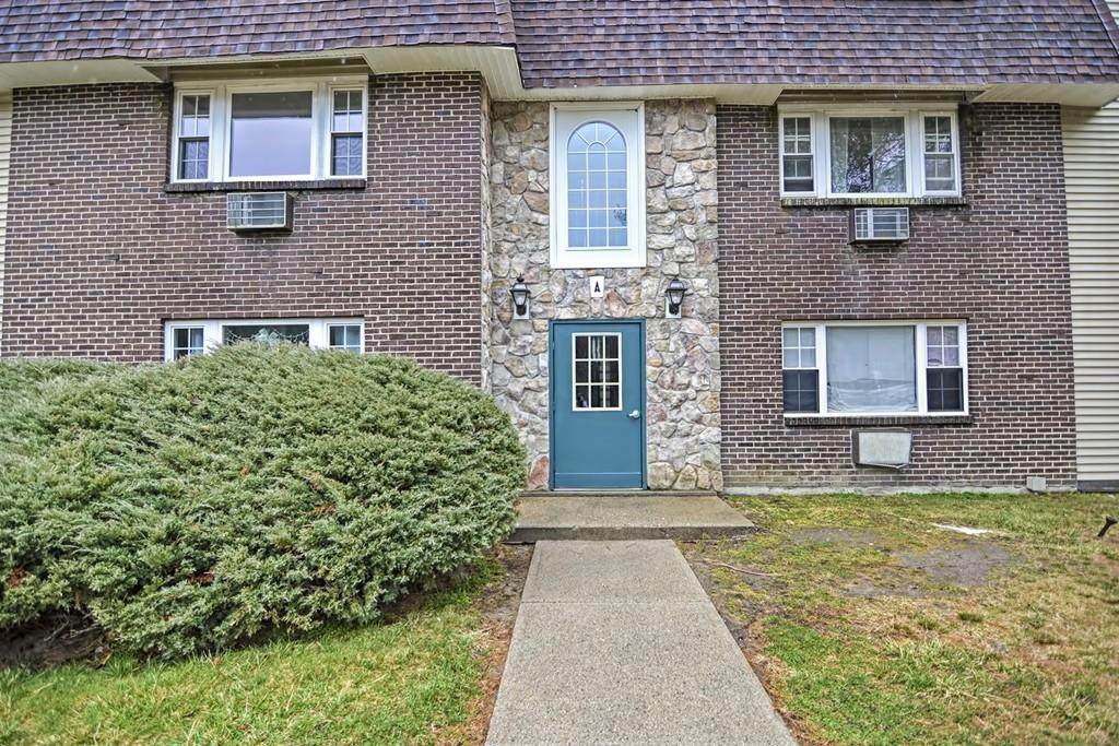 180 Main St - Photo 1