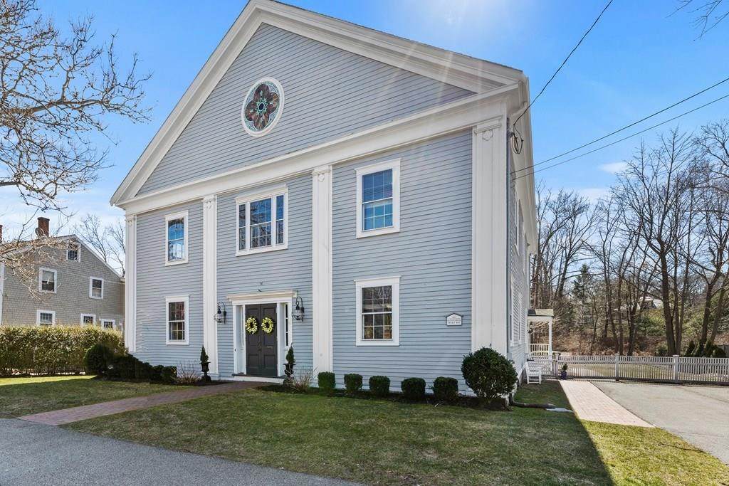 196 North St - Photo 1