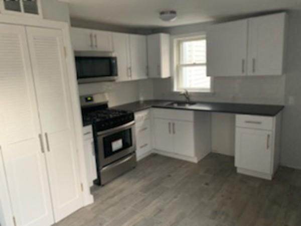 12 Leonard Rd - Photo 1