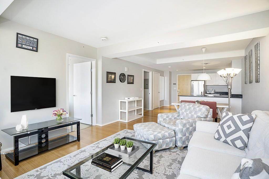 2 Earhart St - Photo 1