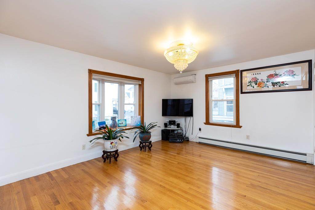11 Murphy Ct - Photo 1