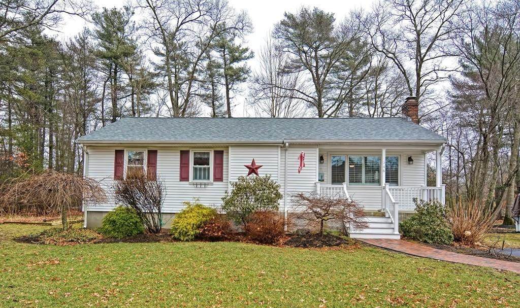 348 Conant St - Photo 1