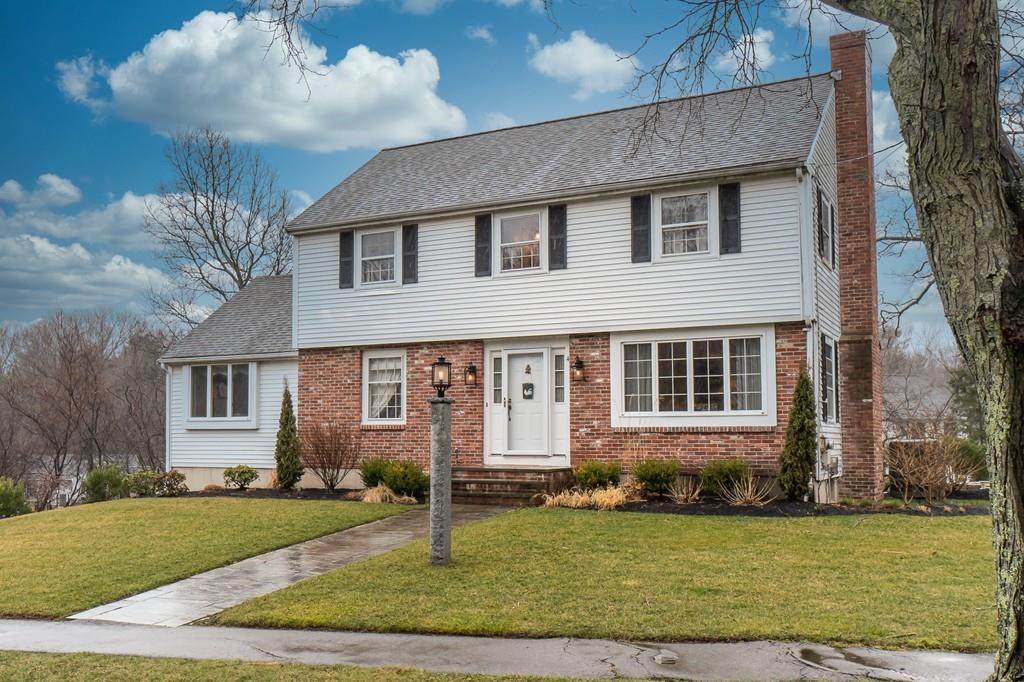 4 Calumet Rd - Photo 1