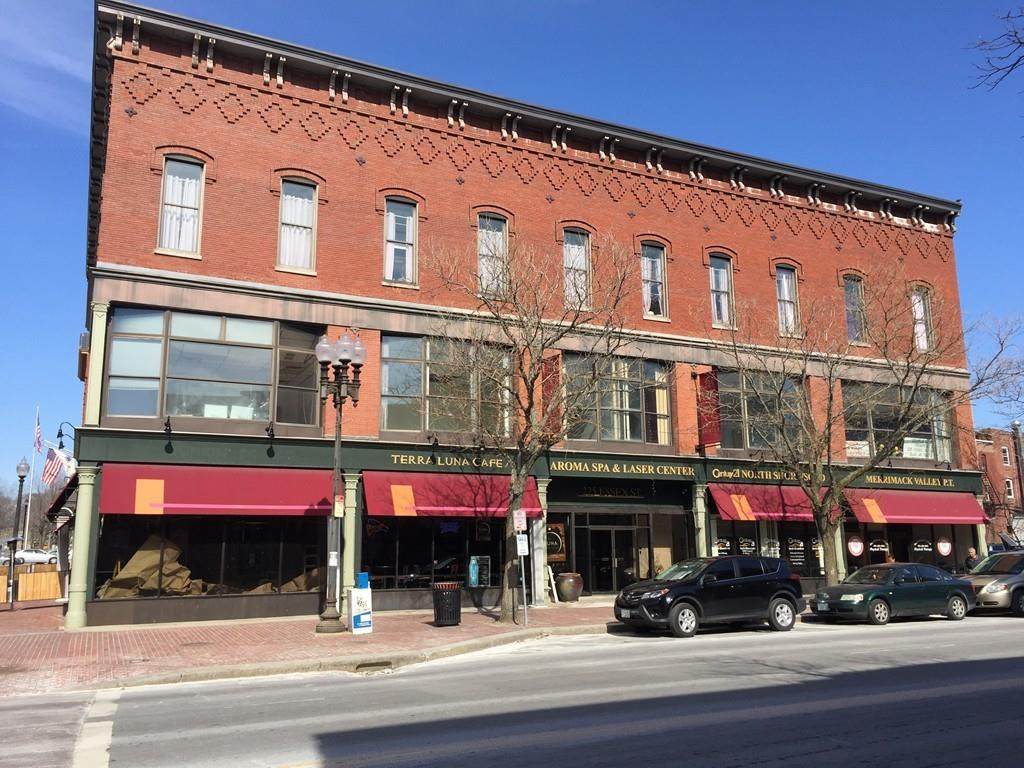 225-235 Essex St - Photo 1