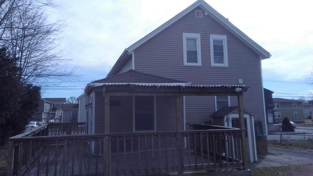 1502 Slade St - Photo 1