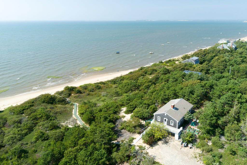 405 Higgins Rd - Photo 1