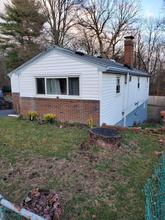226 W Selden St - Photo 1 226 W Selden St - Photo 1