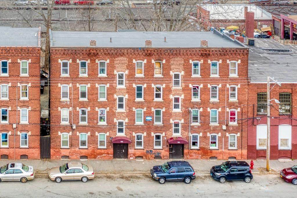 121-123 Clemente St - Photo 1
