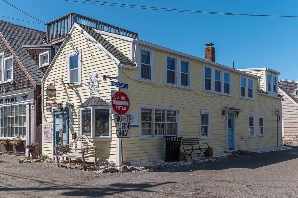 42 Bearskin Neck - Photo 1