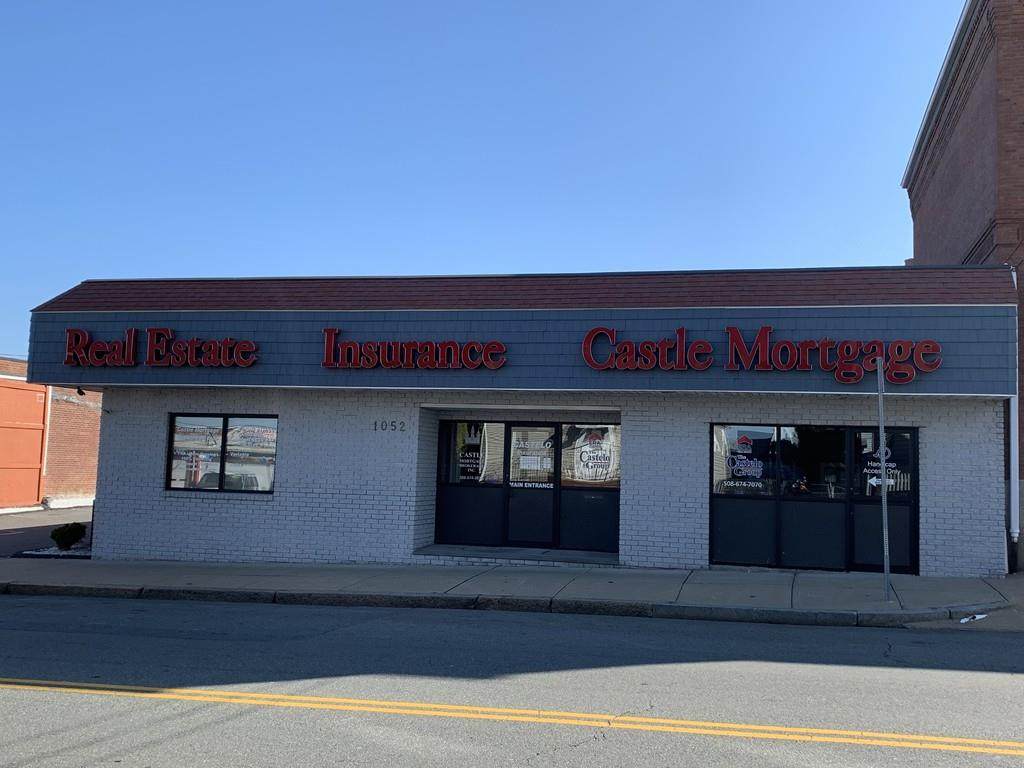 1052 Pleasant Street - Photo 1