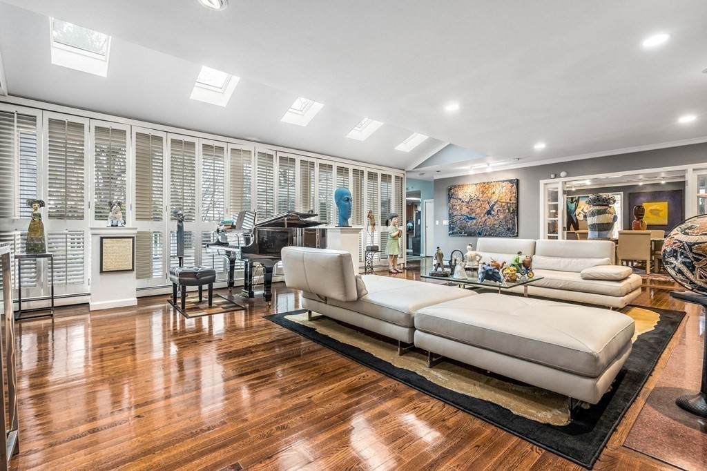 5 Jefferson Rd - Photo 1
