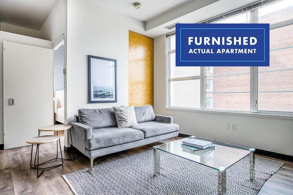 160 E Berkeley Street - Photo 1
