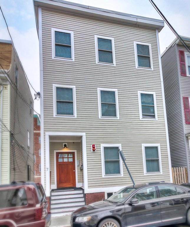7 Loring St - Photo 1