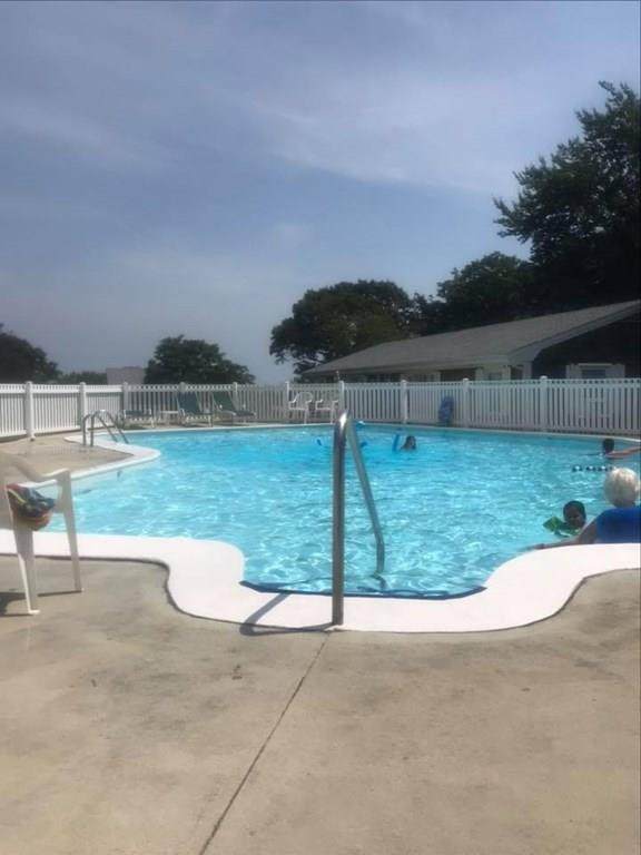 124 Skiff Ave - Photo 1 124 Skiff Ave - Photo 1