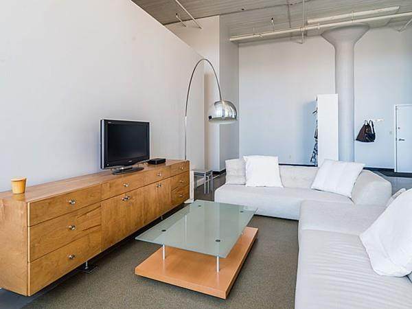 437 D Street - Photo 1