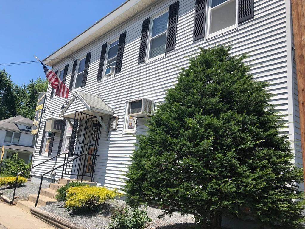 473 Riverside St - Photo 1