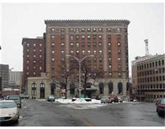 140 Chestnut St - Photo 1