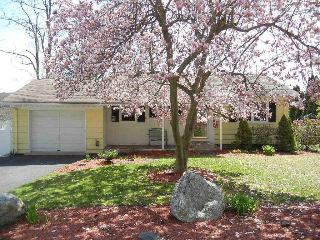 924 Northampton Street - Photo 1