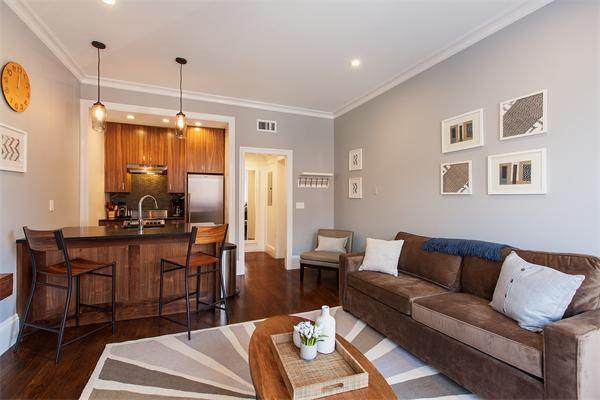 304 Newbury St - Photo 1
