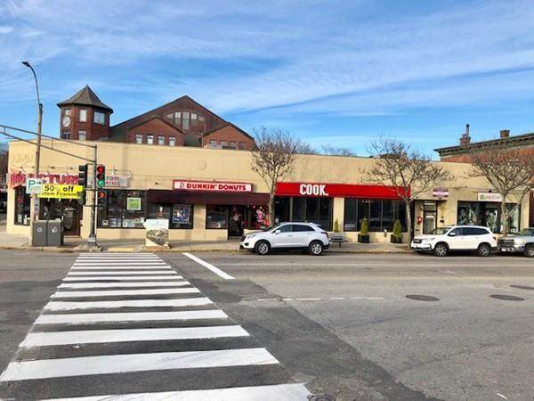 825A Washington Street - Photo 1