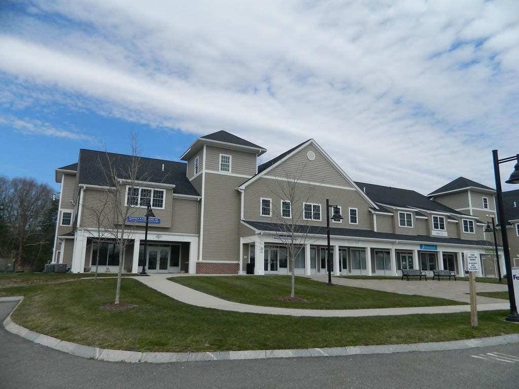 65 Holbrook Street - Photo 1