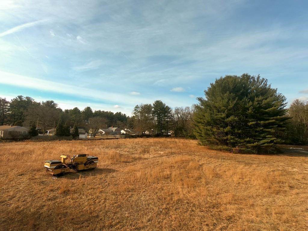 710 Southampton Rd - Photo 1
