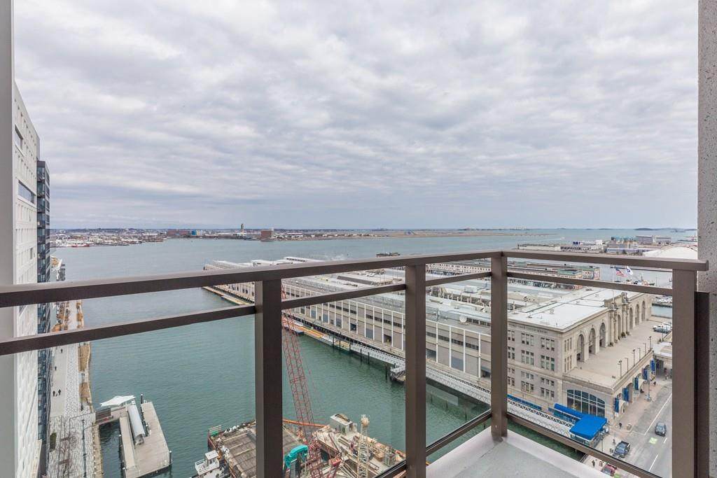 133 Seaport Boulevard - Photo 1