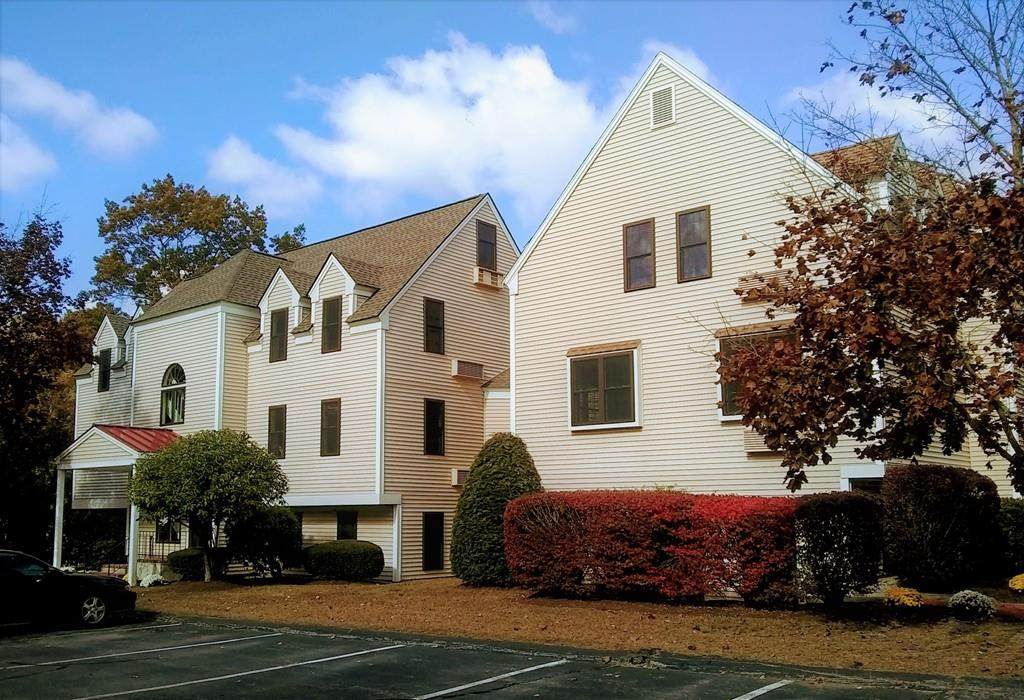 269 Hanover St - Photo 1