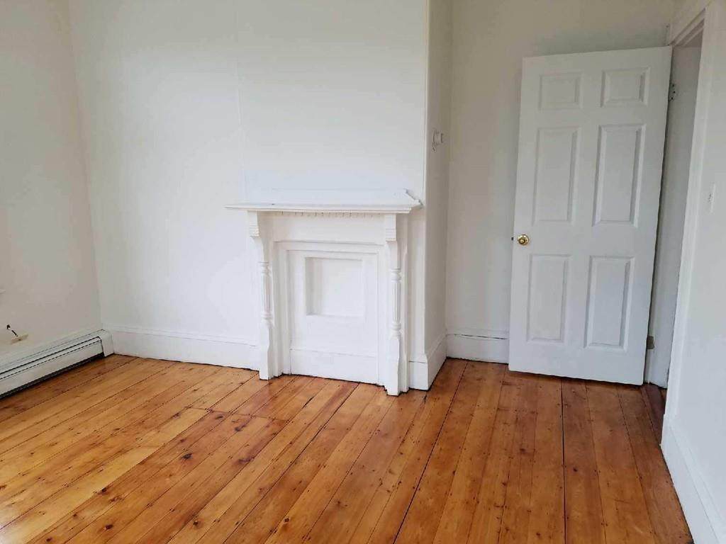 254 Windsor St. - Photo 1