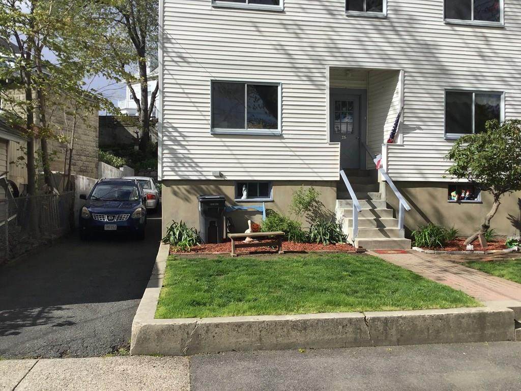 235 Orange St - Photo 1