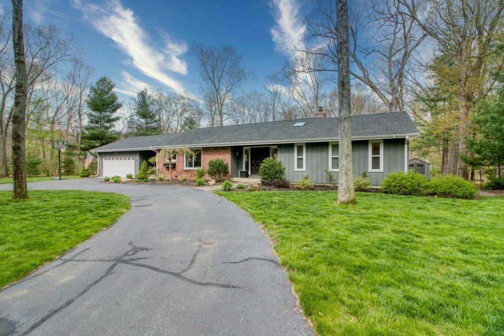 14 Brooks Rd - Photo 1