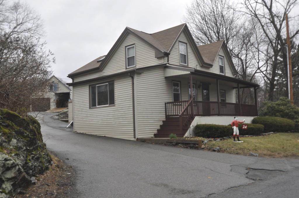 24 Wenham St - Photo 1